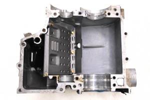 Polaris - 04 Polaris Sportsman 600 4x4 Crankcase Center Crank Case - Image 7