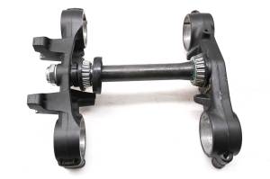 Kawasaki - 19 Kawasaki KLX250 Triple Tree Clamps - Image 1