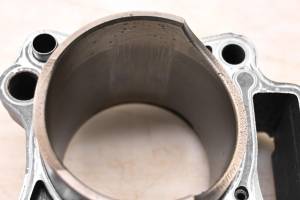 Honda - 10 Honda CRF250R Cylinder For Parts - Image 4