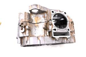 Arctic Cat - 02 Arctic Cat 400 4x4 Crankcase Center Crank Case - Image 2