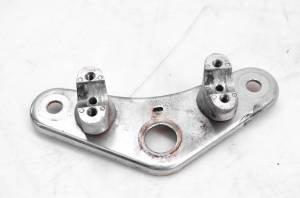 Honda - 85 Honda ATC125M Lower Handlebar Clamps & Bridge - Image 2