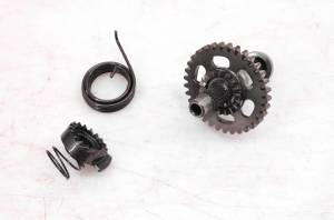 Honda - 06 Honda CRF250R Kick Start Gear Spindle - Image 2