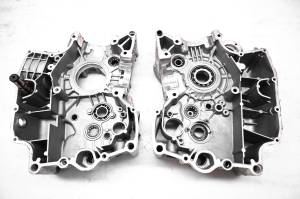 Ducati - 04 Ducati Monster 800S Crankcase Center Crank Case - Image 7