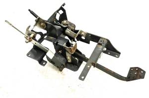 Kubota - 15 Kubota RTV X900 G Gas Throttle Brake Pedal Assembly - Image 1