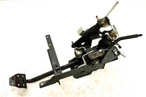 Kubota - 15 Kubota RTV X900 G Gas Throttle Brake Pedal Assembly - Image 2