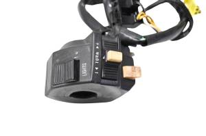 Suzuki - 95 Suzuki DR125SE Headlight On Off Handlebar Start Switch - Image 2