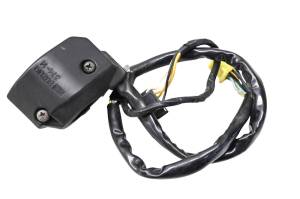 Suzuki - 95 Suzuki DR125SE Headlight On Off Handlebar Start Switch - Image 3