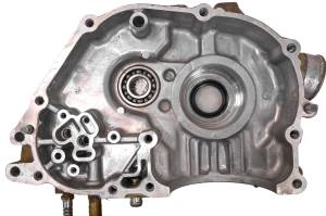 Polaris - 07 Polaris Sportsman 450 4x4 Crankcase Center Crank Case - Image 8