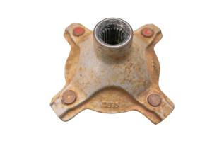 Kawasaki - 06 Kawasaki Prairie 360 4x4 Rear Left Wheel Hub KVF360 - Image 1