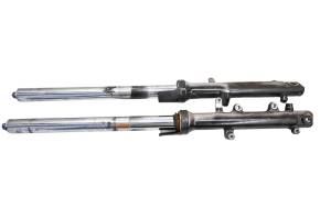 Yamaha - 01 Yamaha YZF600R Front Forks Suspension For Parts - Image 1