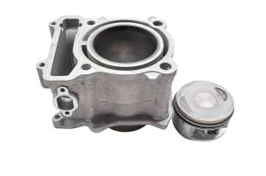 19 Hisun Sector 450 4x4 Cylinder & Piston - Image 1