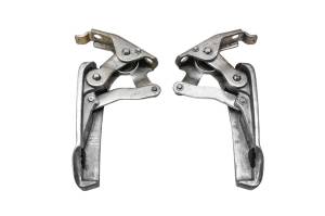 Piaggio - 12 Vespa GTV300 IE Foot Pegs Left & Right Piaggio - Image 3