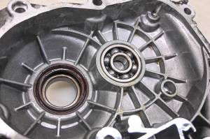 Piaggio - 12 Vespa GTV300 IE Stator Cover Piaggio - Image 3