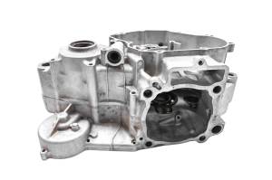 Kawasaki - 13 Kawasaki KX450F Crankcase Center Crank Case - Image 4