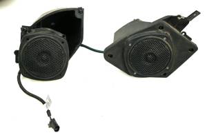 Can-Am - 18 Can-Am Commander 1000R 4x4 Limited DPS Audio System Speakers - Image 8