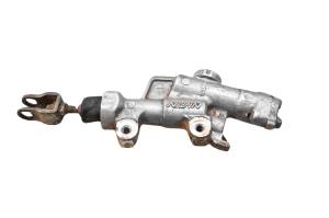 Yamaha - 03 Yamaha YZ250F Rear Brake Master Cylinder - Image 1