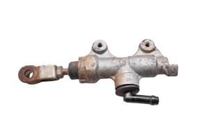 Yamaha - 01 Yamaha YZF426F Rear Brake Master Cylinder - Image 3