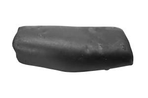 82 Suzuki RM125 Seat & Mounting Bracket