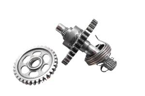 Honda - 12 Honda CRF250R Kick Start Gear Spindle - Image 1