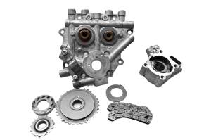 Harley Davidson - 16 Harley Davidson FLHX Street Glide Camshafts & Oil Pump Assembly - Image 1