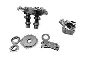 Harley Davidson - 16 Harley Davidson FLHX Street Glide Camshafts & Oil Pump Assembly - Image 2