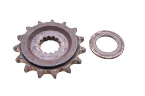 Suzuki - 02 Suzuki Marauder 800 Front Sprocket - Image 2