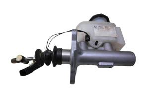 Can-Am - 21 Can-Am Ryker 900 Ace Brake Master Cylinder - Image 2