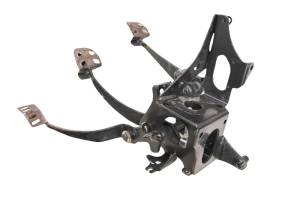 Yamaha - 16 Yamaha YXZ1000R Gas Brake Pedal Assembly Clutch Lever - Image 2