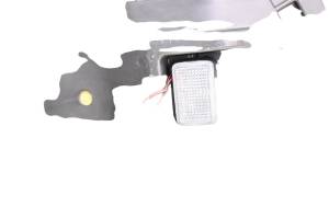 Suzuki - 05 Suzuki Burgman 650 Seat AN650 - Image 4