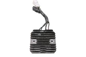 05 Suzuki Burgman 650 Regulator Rectifier AN650