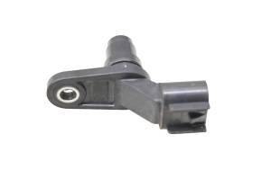 Polaris - 17 Polaris Slingshot SL Camshaft Position Sensor - Image 1