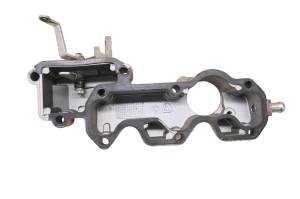 18 Cat CUV102D Intake Manifold Flange - Image 3