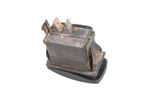 18 Cat CUV102D Horn Switch - Image 3