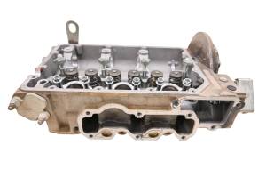 18 Cat CUV102D Cylinder Head - Image 3