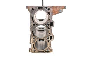 18 Cat CUV102D Crankcase Center Crank Case & Cylinders - Image 8