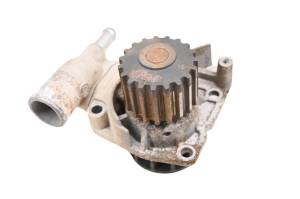 18 Cat CUV102D Water Pump Cover & Impeller - Image 1