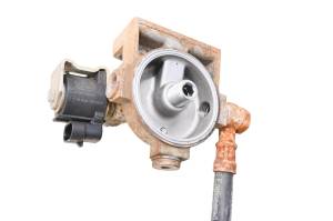 18 Cat CUV105D Oil Filter Cover - Image 2