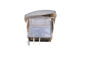 18 Cat CUV105D Diff Lock Switch - Image 2