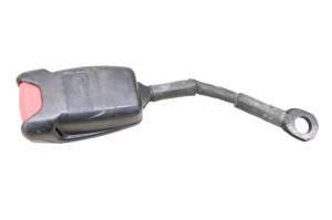 18 Cat CUV105D Seat Belt Assembly - Image 1