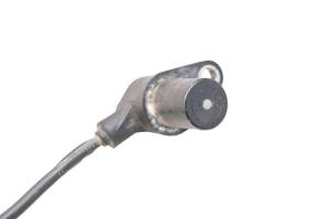 18 Cat CUV105D Crankshaft Position Sensor - Image 3