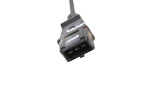 18 Cat CUV105D Crankshaft Position Sensor - Image 4