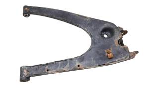 18 Cat CUV105D Rear Upper Right A-Arm - Image 2