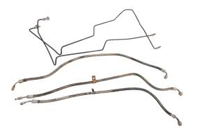 18 Cat CUV105D Brake Lines - Image 1