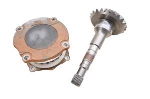 18 Cat CUV105D Transmission Bevel Gears Output Shaft - Image 3