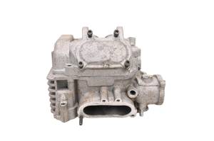 Cub Cadet - 16 Cub Cadet Challenger 700 Cylinder Head - Image 2