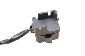 Cub Cadet - 16 Cub Cadet Challenger 700 4Wd Switch - Image 4