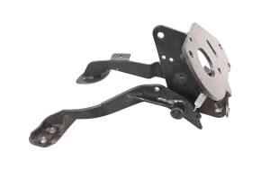 Cub Cadet - 16 Cub Cadet Challenger 700 Gas Brake Pedal Assembly - Image 3