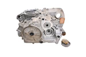 04 Can-Am Quest Max 650 4x4 Crankcase Center Crank Case Bombardier