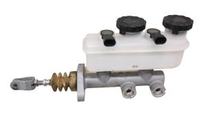 Polaris - 19 Polaris Slingshot SLR Front Brake Master Cylinder - Image 1