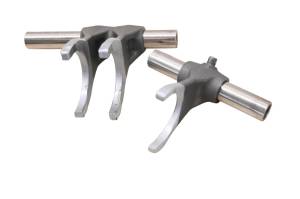 16 Triumph Tiger 800 XCx Transmission Shift Forks & Drum - Image 3